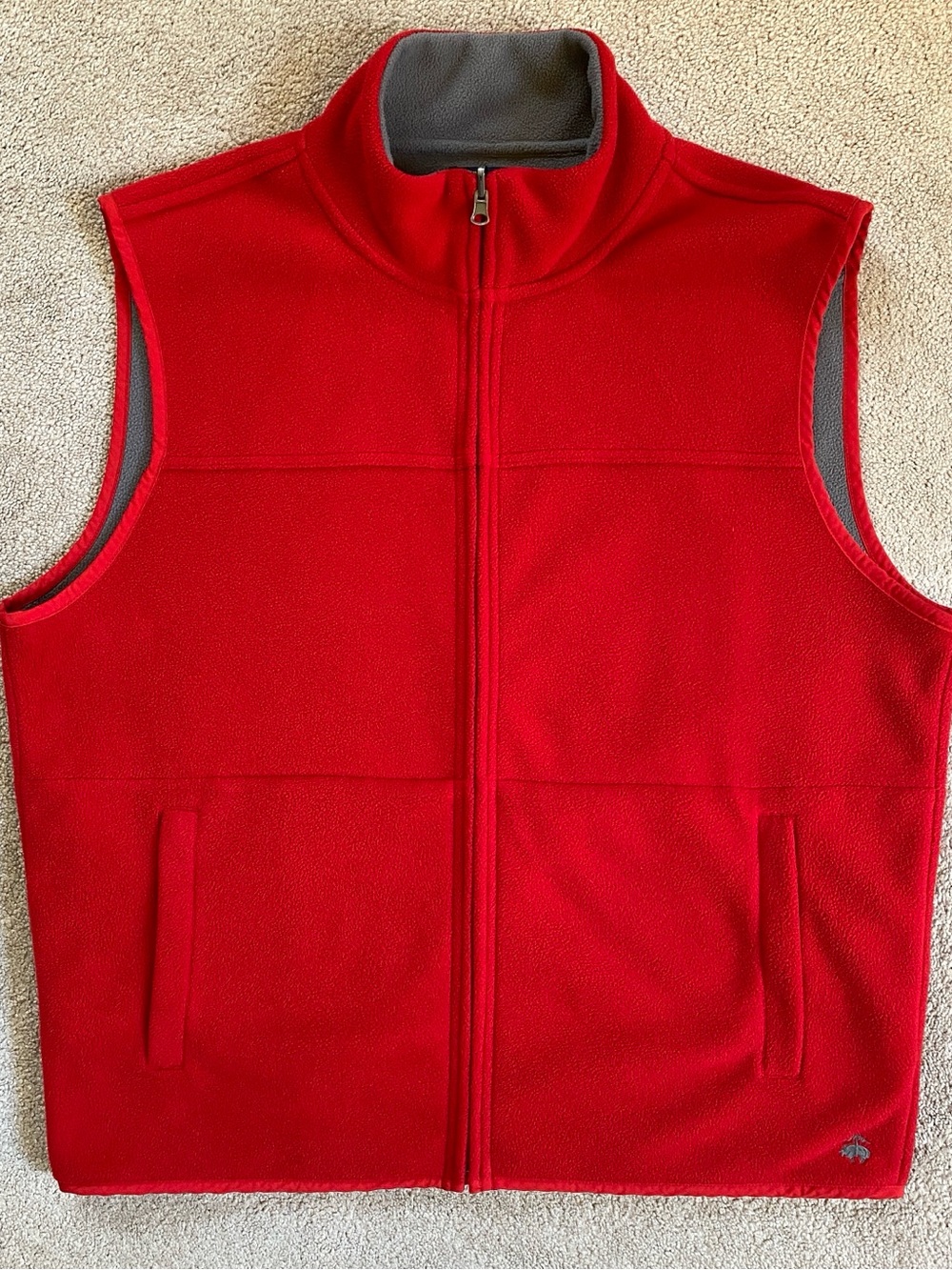 Brooks Brothers "346" Reversible Men’s Fleece Jacket  Vest Red/Gray XXL